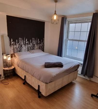 Property In Brixton Londýn Exteriér fotografie